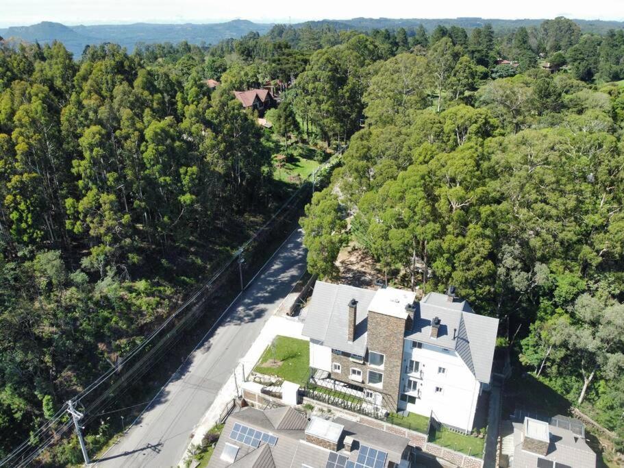 Pervoi Casa Ipe Apartment Gramado Exterior foto
